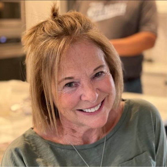 Meet your Posher, Jan - Picture 1 of 1